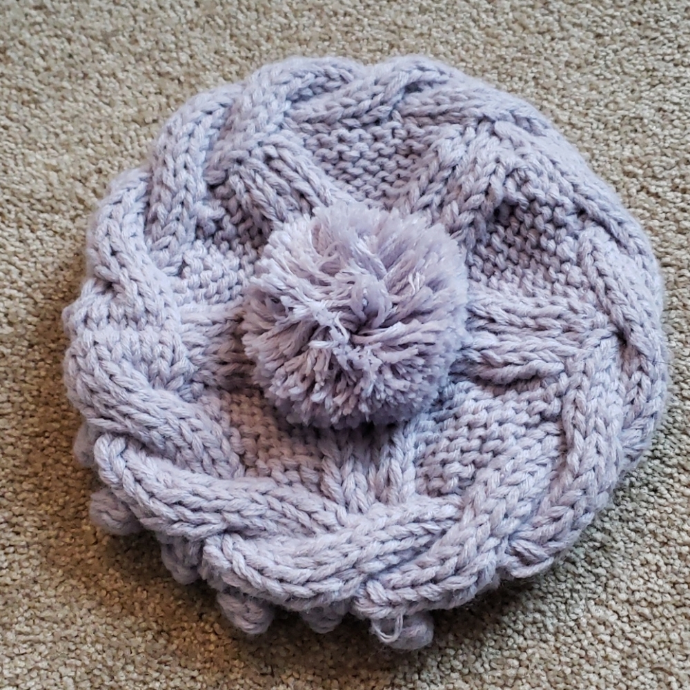 Free People chuky knit lavender pom barret